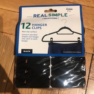 NWT 12 Hanger Clips